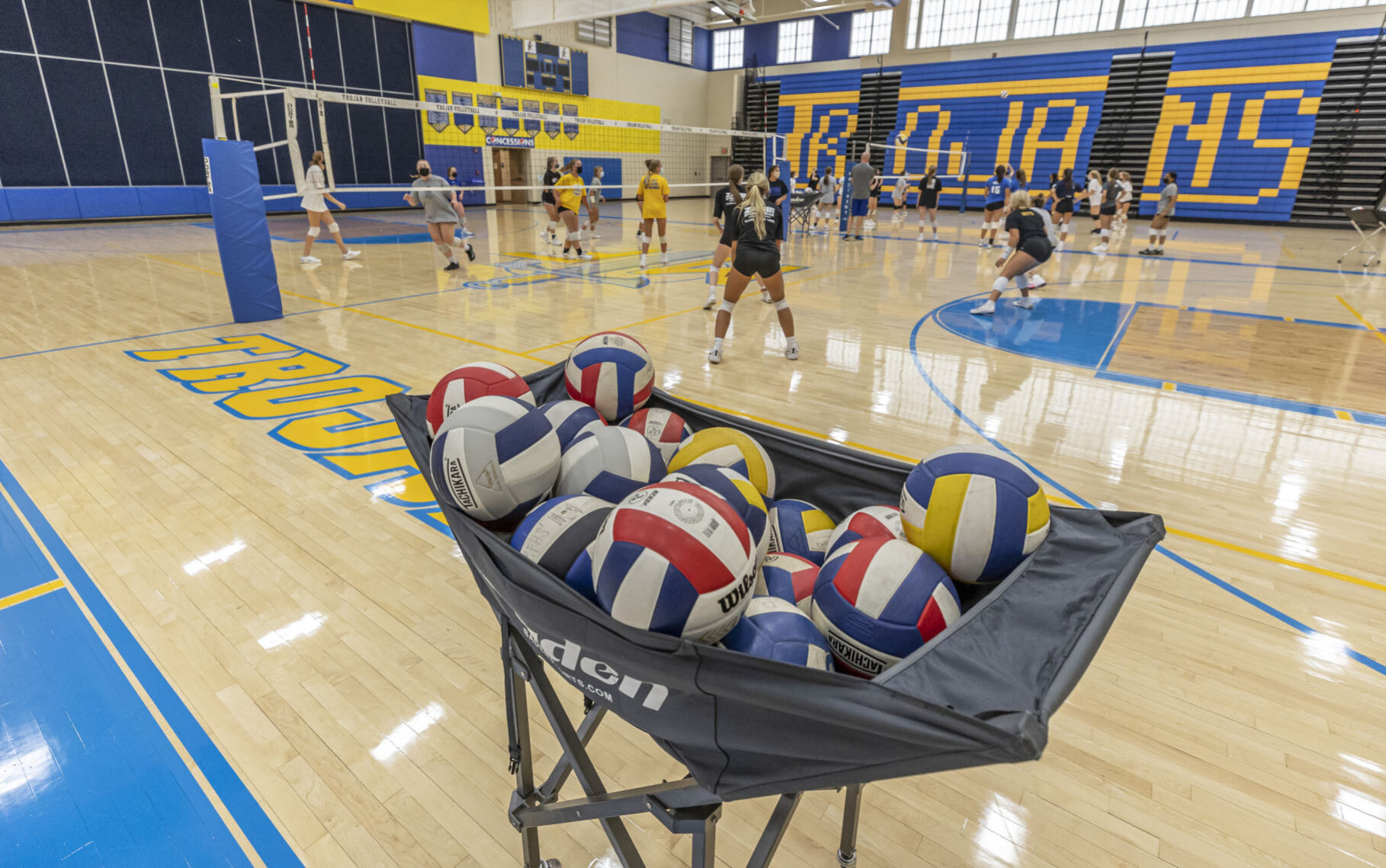 Maroa Forsyth volleyball 1 081821.JPG